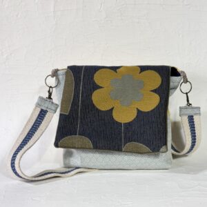 Flapped Bag - Medium